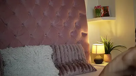 MaiaMini stripchat stream image