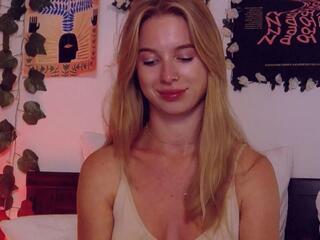 Emma Wilde flirt4free stream image