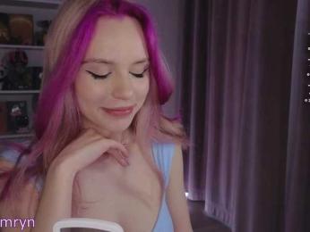 fymryn bongacams stream image