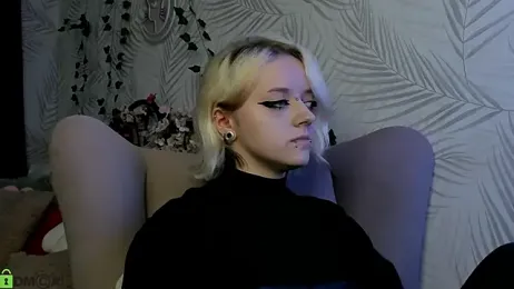 Holy_Silvia stripchat stream image