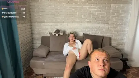 MrMrsRight stripchat stream image