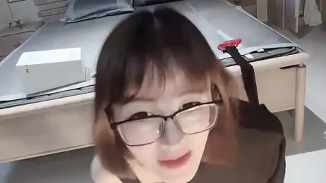 Krismil3 stripchat stream image