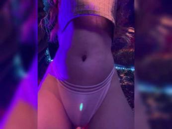 -Summer- bongacams stream image