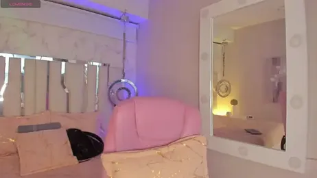 Juliana_Saenzz stripchat stream image