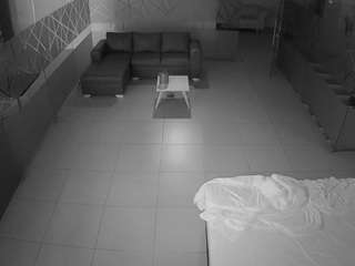 voyeurcam-jb-office-2 camsoda stream image