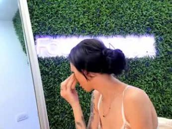 hotfallingdevil chaturbate stream image