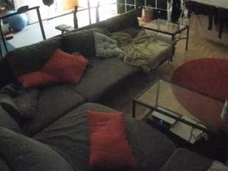 voyeurcam-julmodels-living-3 camsoda stream image