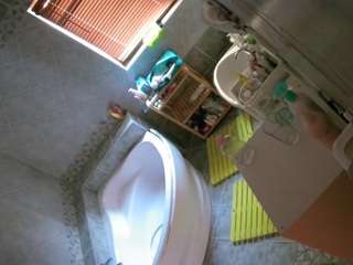 voyeurcam-julmodels-bath-1st-2 camsoda stream image