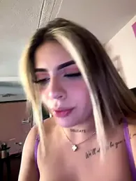 MiaWhitePink_ stripchat stream image
