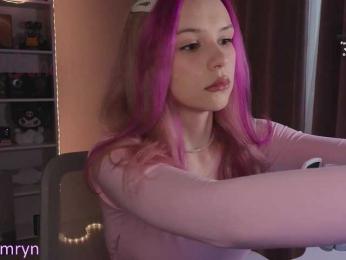 fymryn bongacams stream image