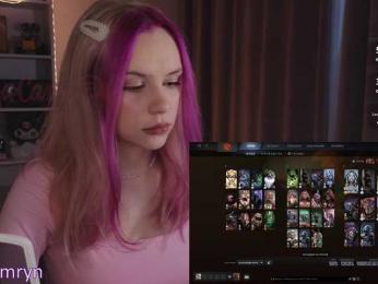 fymryn bongacams stream image