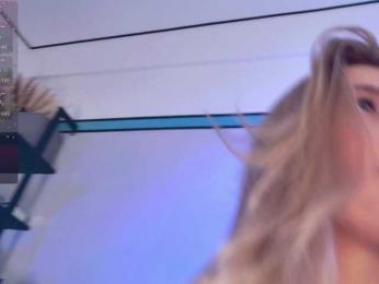 CherryGirlfriend bongacams stream image