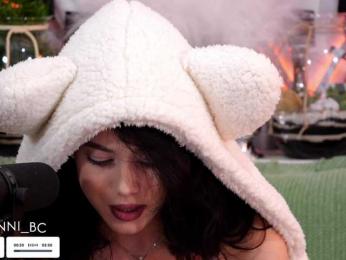 Taanni bongacams stream image