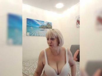 mery8poppins bongacams stream image