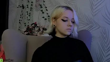 Holy_Silvia stripchat stream image