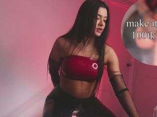 dakotablare camsoda stream image