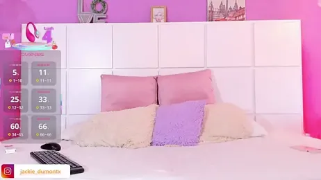 JackieDumont1 stripchat stream image