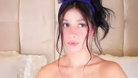 KiraKayleigh1 stripchat stream image