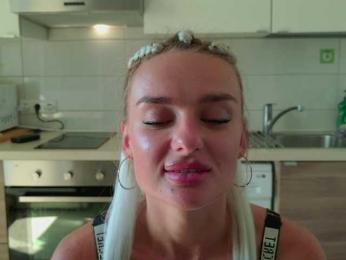 Tatachka1 bongacams stream image