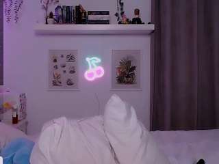 marinalovesyou camsoda stream image