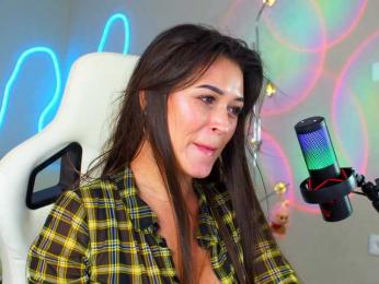 Alinka-chocolatee bongacams stream image