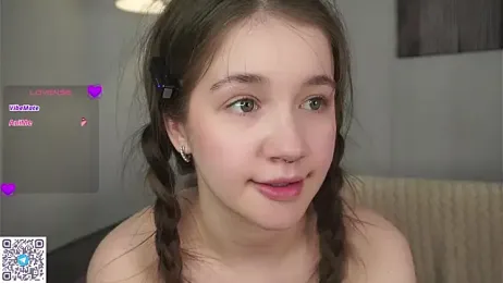 AmiLewis stripchat stream image