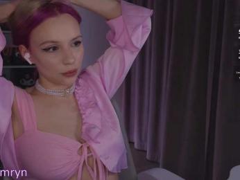 fymryn bongacams stream image