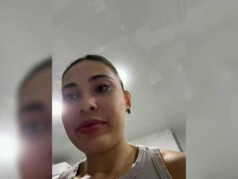 wlcm2talilia bongacams stream image