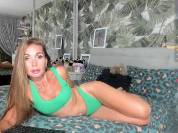 Aurora108 bongacams stream image