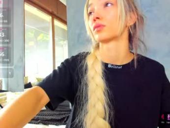 sassyt33n chaturbate stream image