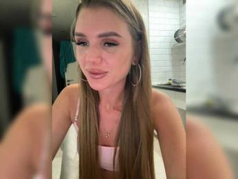 SweetyMia bongacams stream image