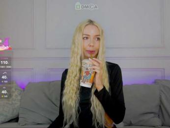WhiteGirl-one bongacams stream image