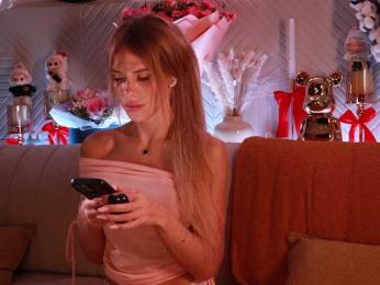 ALVUWKA bongacams stream image