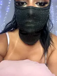 kamila_french stripchat stream image