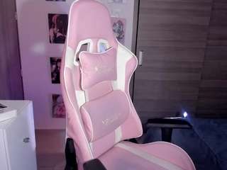 emilyhick camsoda stream image