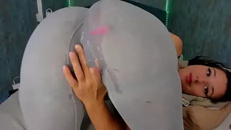 RedAssHottie stripchat stream image