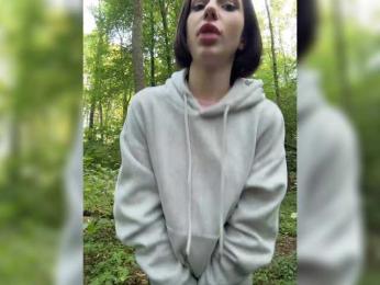 BabyDarii bongacams stream image