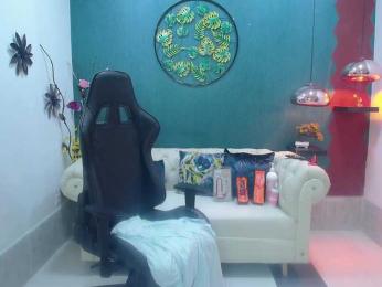 Miaynocolucci bongacams stream image