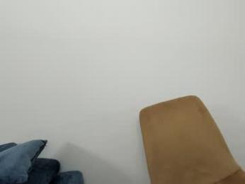 ehotlovea chaturbate stream image