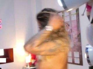 amyhonney camsoda stream image