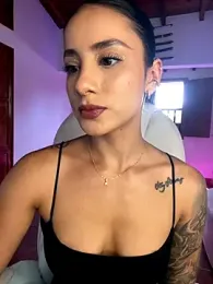 Ale_Lewis stripchat stream image