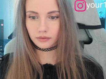 VikkiExtraCheese bongacams stream image
