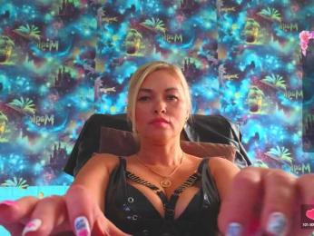 Mistress-Gwen bongacams stream image