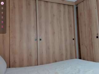 lauracriistina camsoda stream image