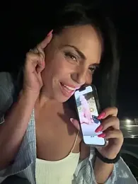 KimKelly13 stripchat stream image