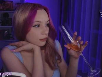 fymryn bongacams stream image