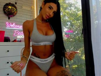 BritneyCharm bongacams stream image