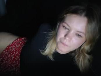 dianaholiday chaturbate stream image