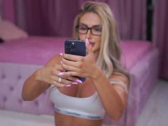 AshleysinnX bongacams stream image