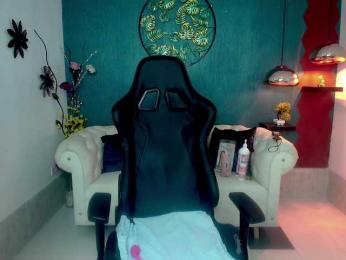 Miaynocolucci bongacams stream image